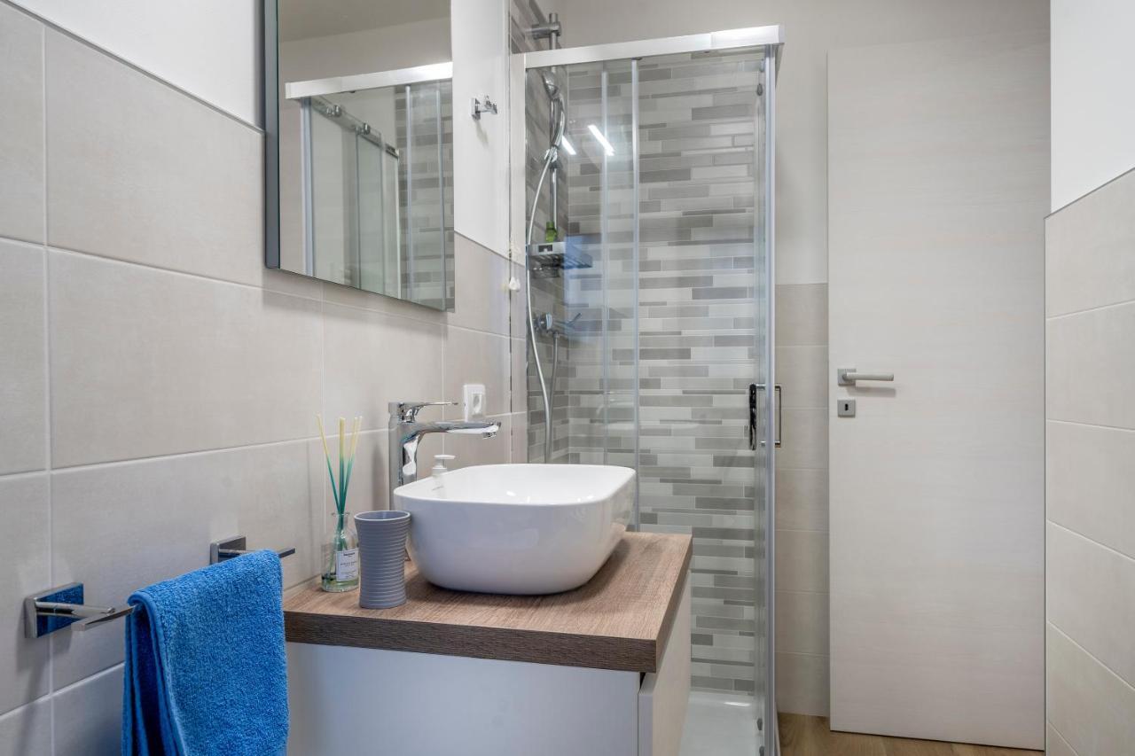 Alpi Giulie Chey Apartment Camporosso  ภายนอก รูปภาพ